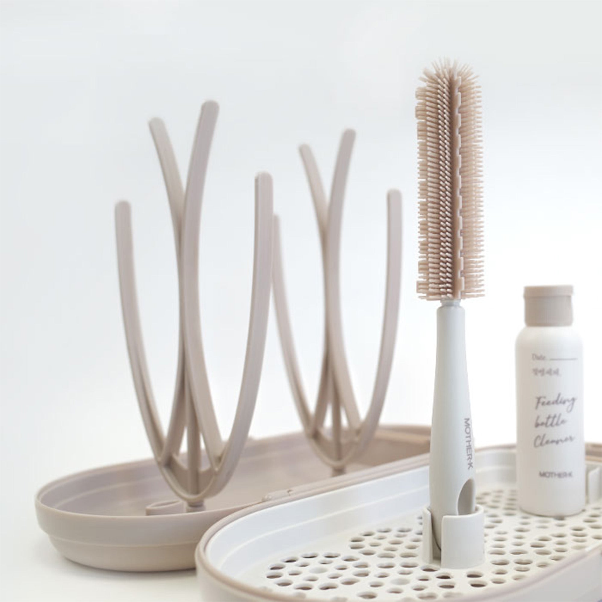 MOTHER-K Portable Feeding Bottle Drying Rack Set_Cream Mocha